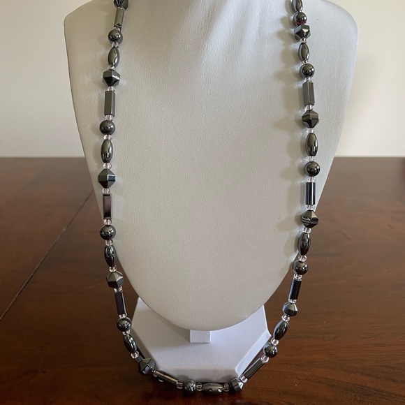 Hematite necklace mid length shiny black various bead shapes no clasp - Picture 2 of 4